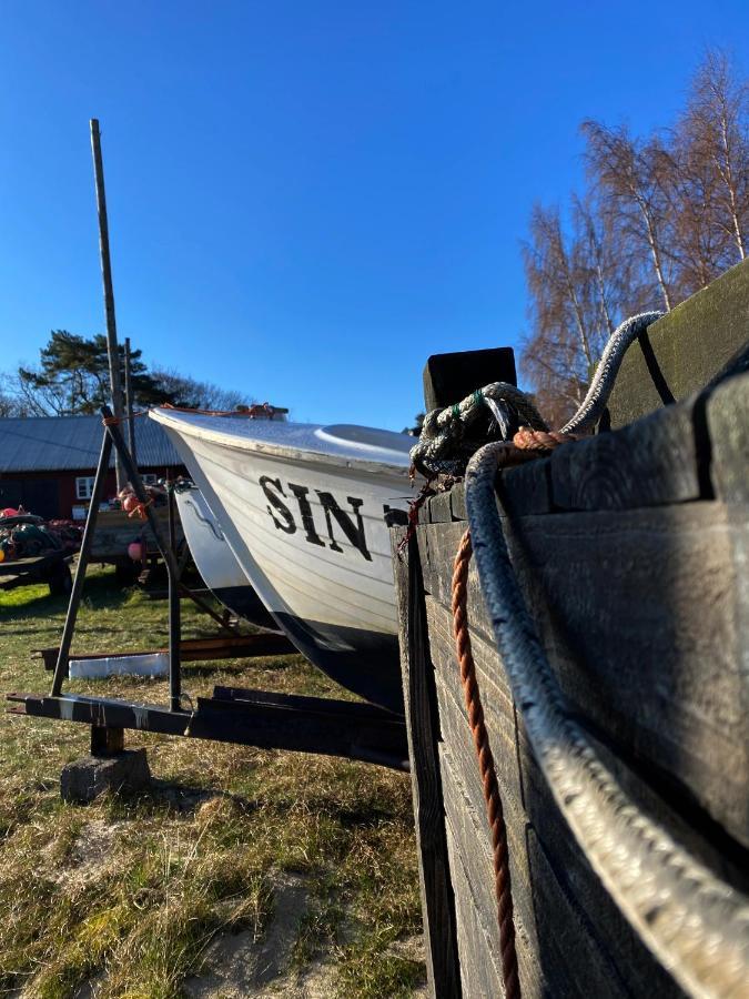 Kaptenshuset Hotell 奇维克 外观 照片