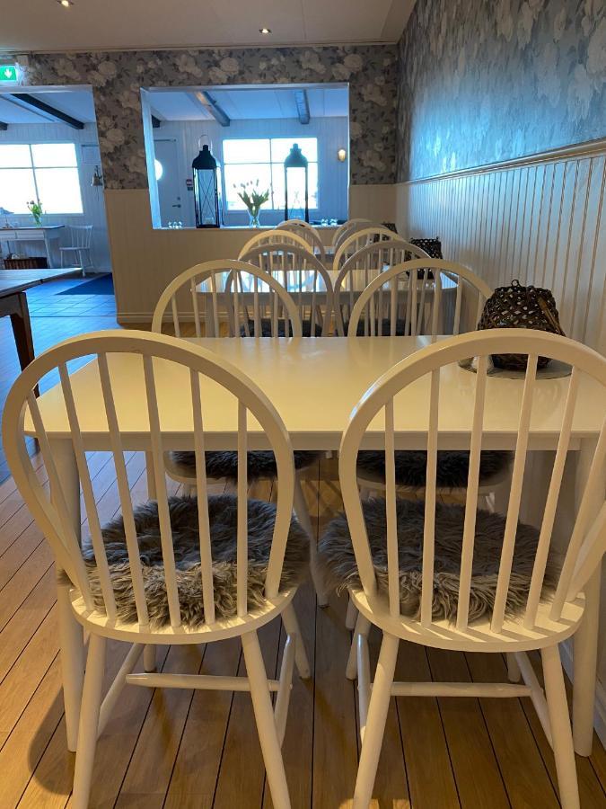Kaptenshuset Hotell 奇维克 外观 照片
